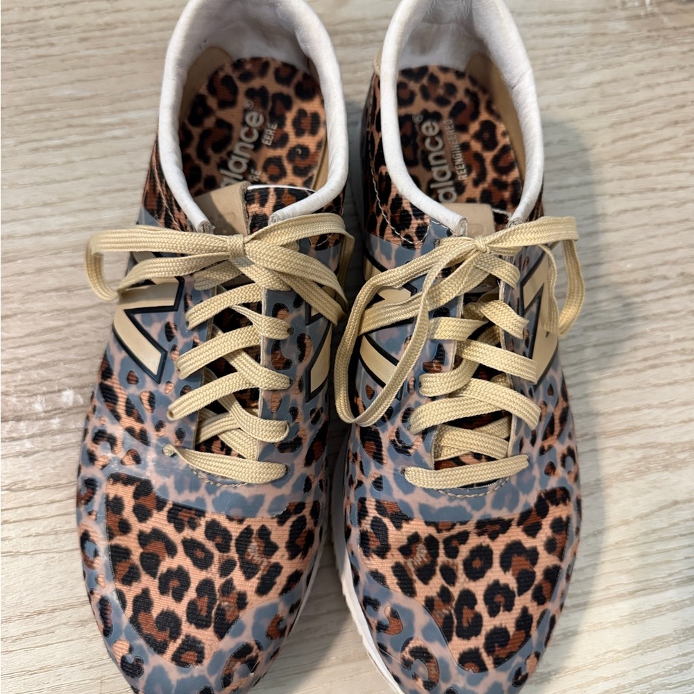 New Balance Tokyo 420 Tan and Black Leopard Women's Sneakers size 6.5 - Picture 6 of 7